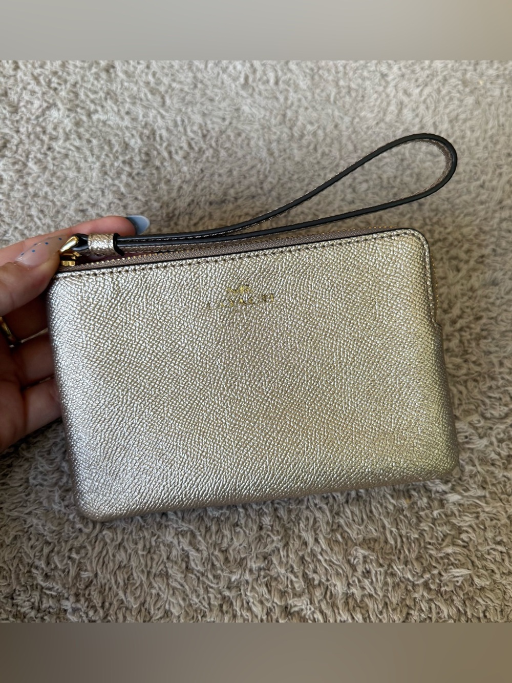 Coach Corner Zip Wristlet Pebbled Metallic gold